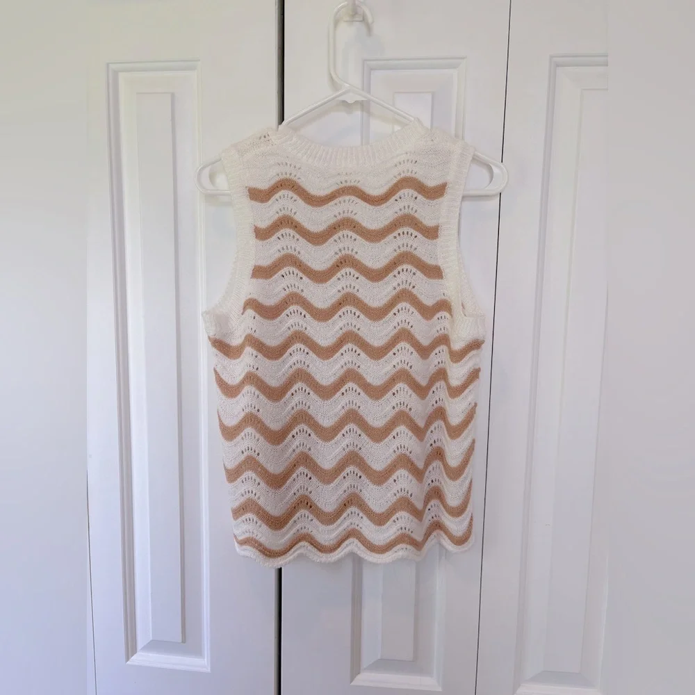 NWT - Be Cool Crochet Sleeveless Top - Size Medium - Picture 3 of 11